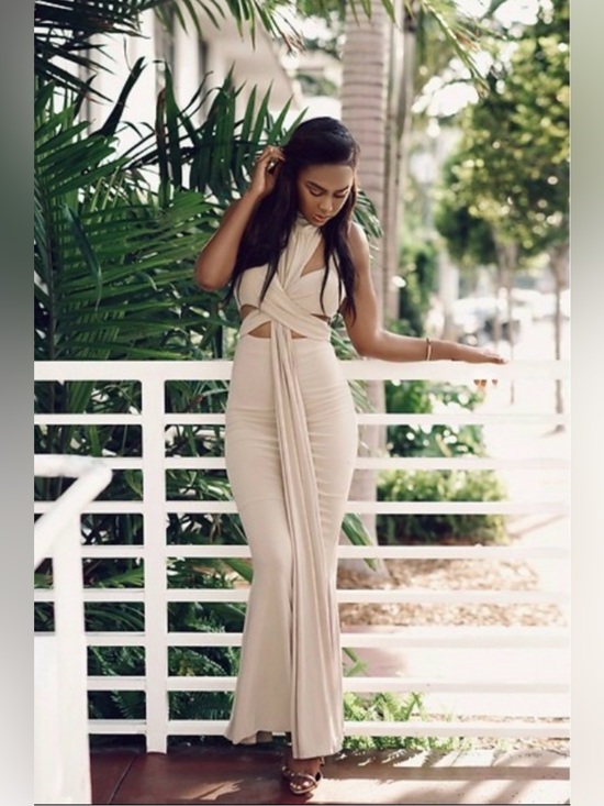 House of CB Dresses & Skirts - House of CB dress